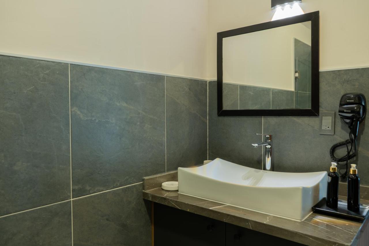 Reforma - Suite 4 De Lujo En Naploes Cama Queen Size Mexiko-Stadt Exterior foto